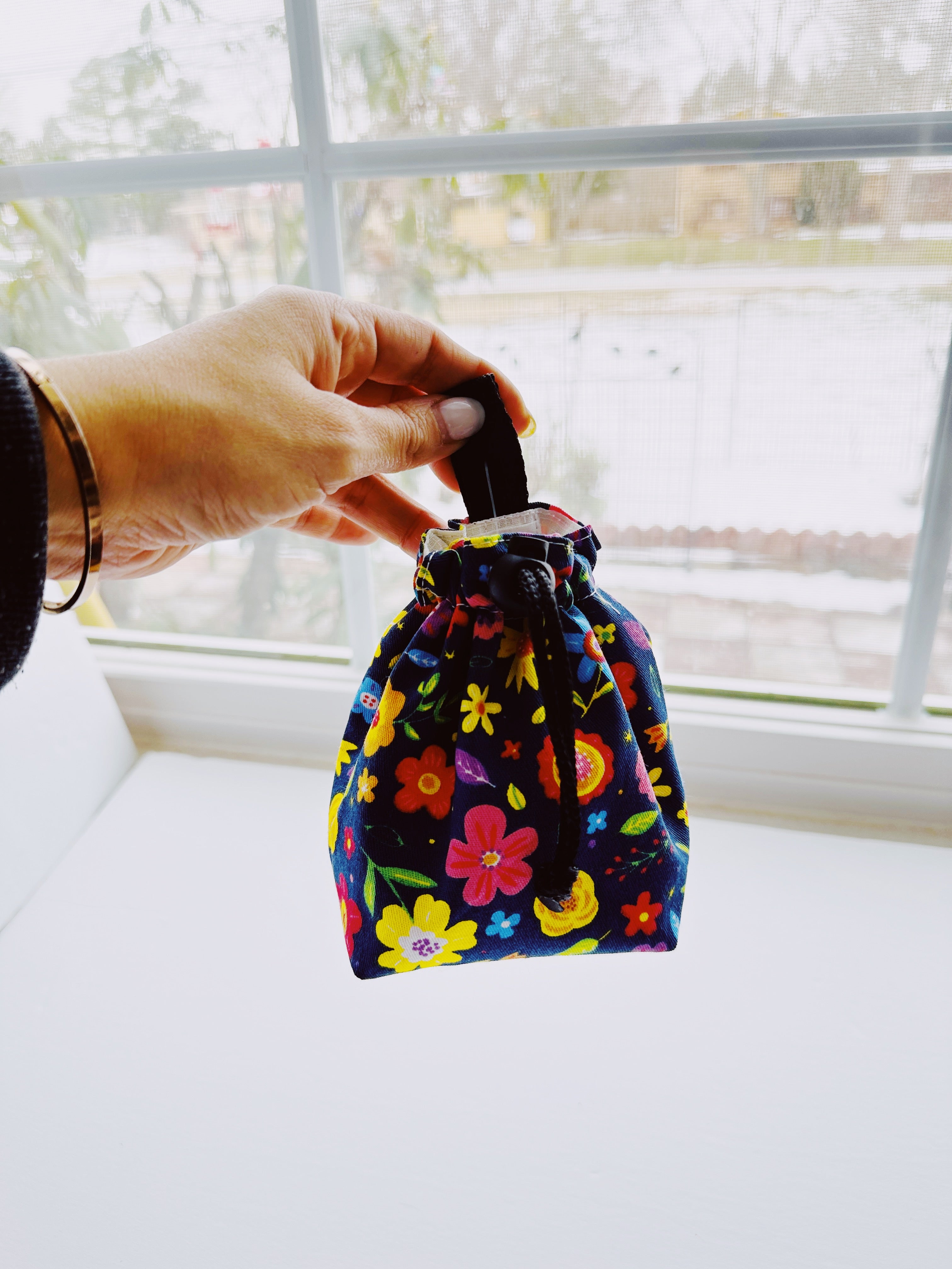 Floreal treat pouch